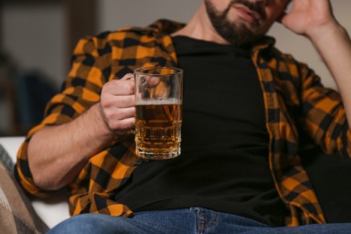 Пивной алкоголизм в  Ярцево